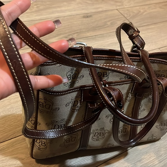Dooney&bourke monogram shoulder/cross bag - Picture 4 of 17